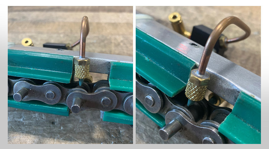Conveyor roller chain lubrication nozzle